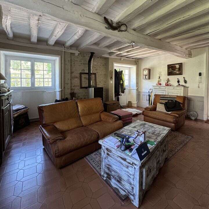 Maison à CHALO-SAINT-MARS