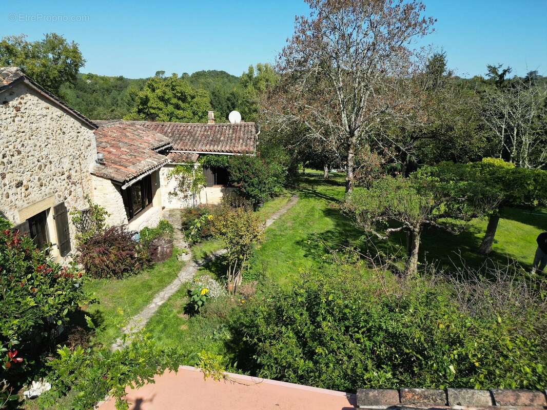 Maison à MONPAZIER