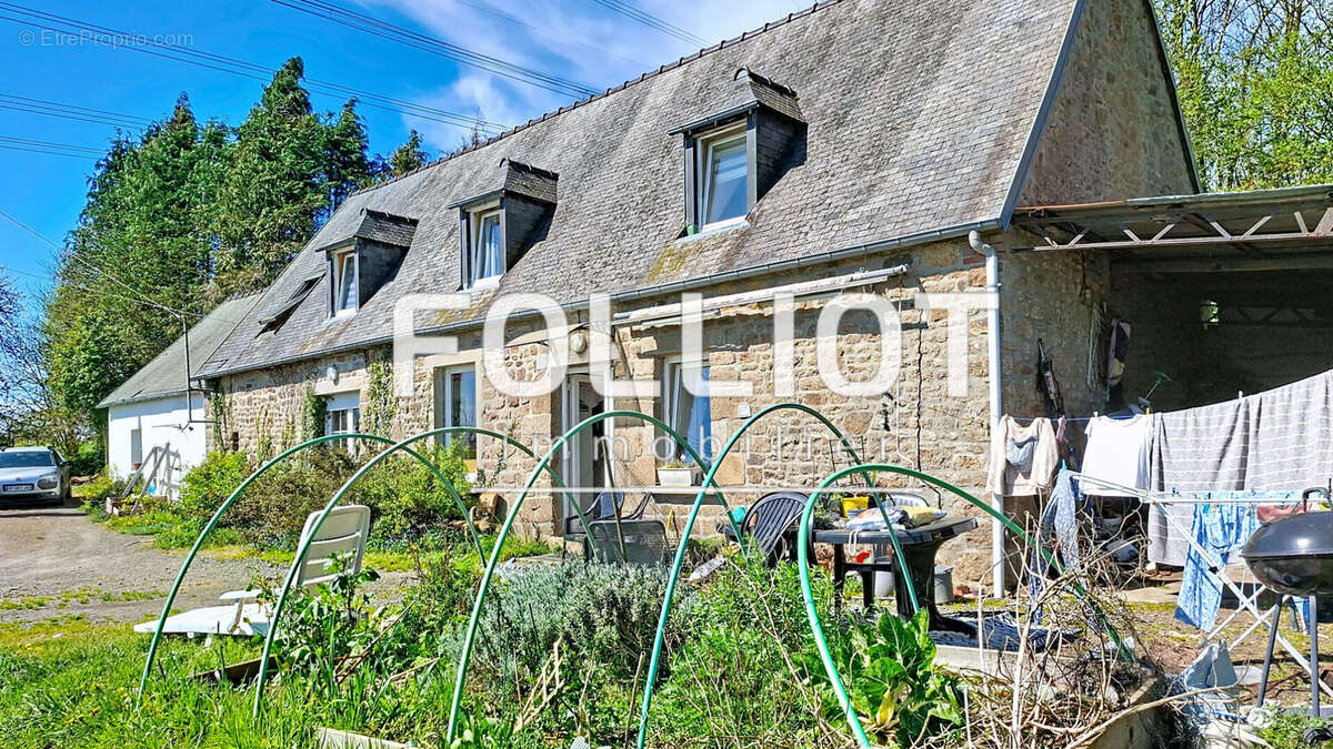 Maison à VILLEDIEU-LES-POELES