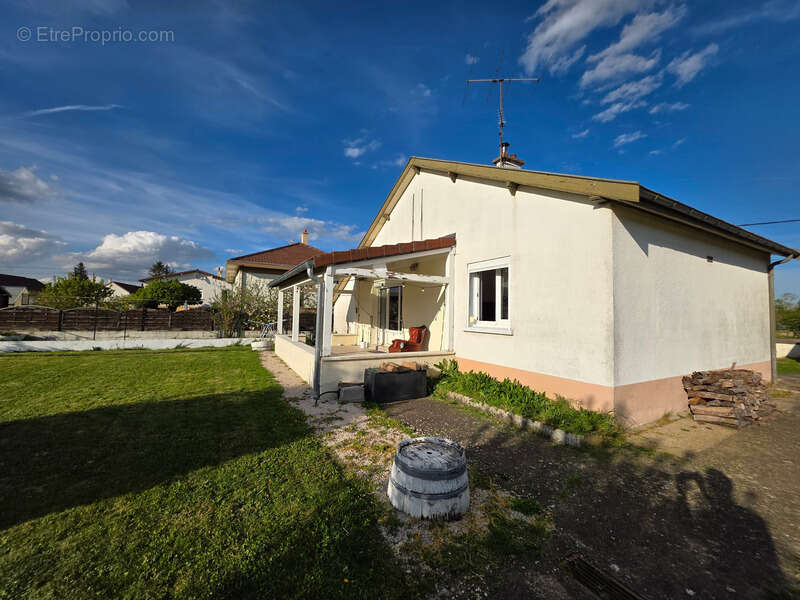 Maison à FLAGEY-ECHEZEAUX