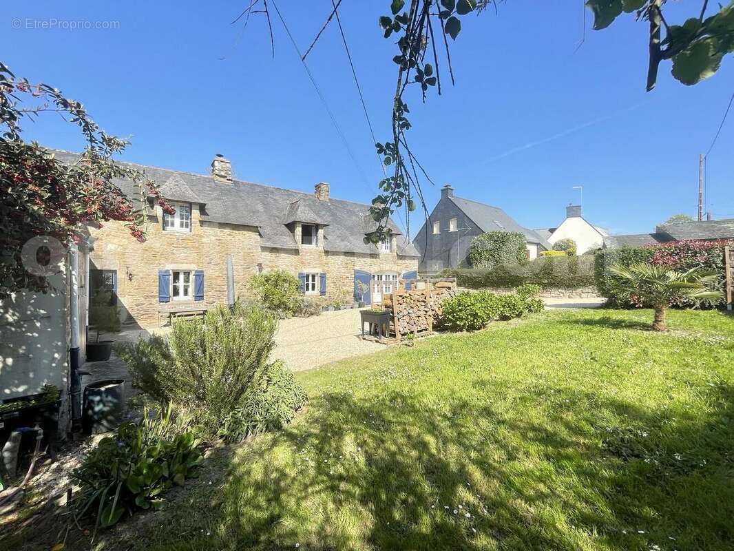 5 - Maison à SARZEAU