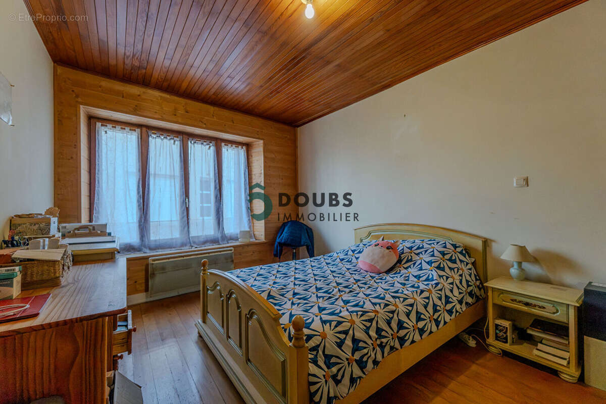 Appartement à VERCEL-VILLEDIEU-LE-CAMP