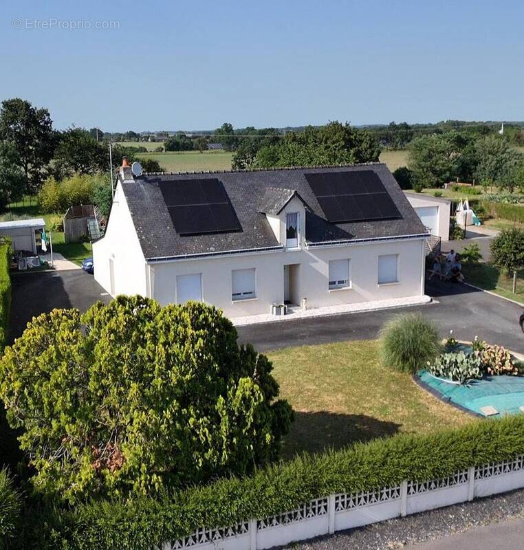 Photo 1 - Maison à SAINT-SULPICE-DES-LANDES