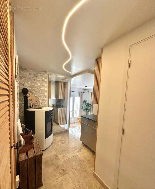 Maison 59 m² à Grasse  - photo 10