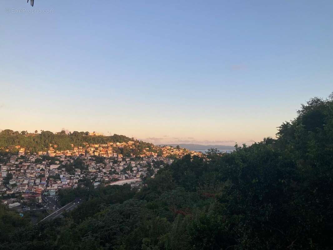 Appartement à FORT-DE-FRANCE