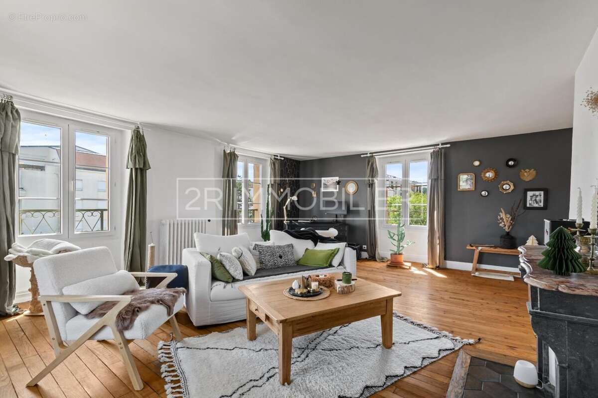 Séjour - Appartement à LAGNY-SUR-MARNE