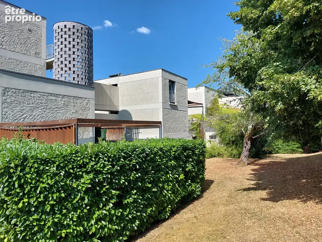 Appartement à BOUSSY-SAINT-ANTOINE