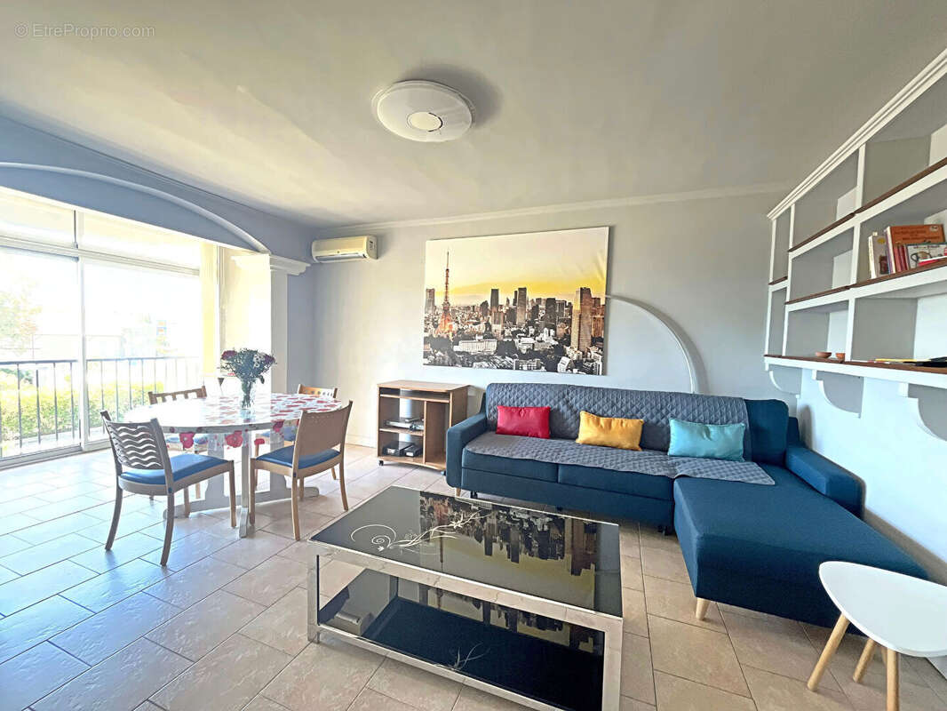 Appartement à FREJUS