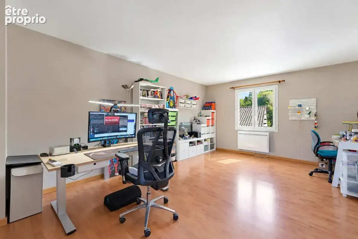 Maison familiale + dépendance à Saint-Selve - photo 12