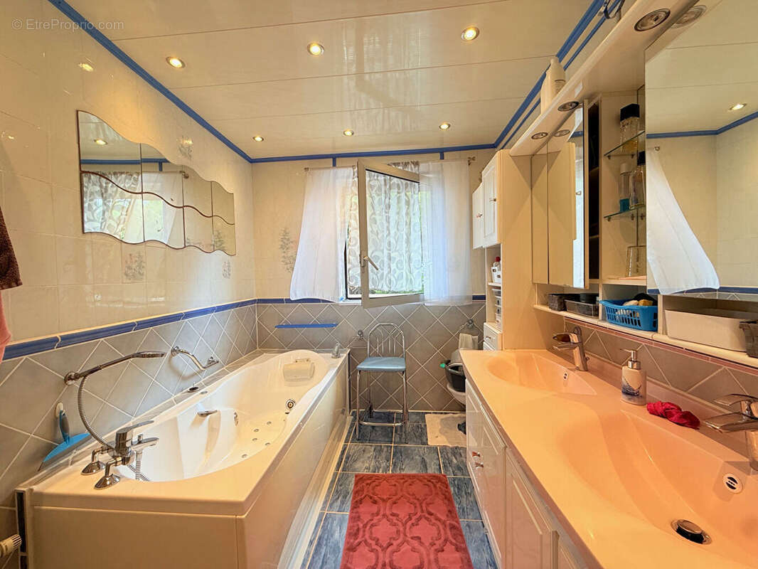 Maison à LES PENNES-MIRABEAU