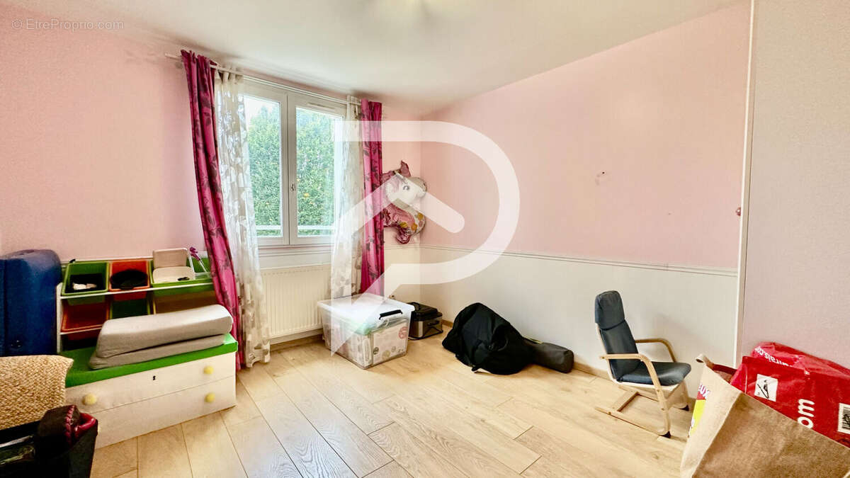 Maison à TREMBLAY-EN-FRANCE