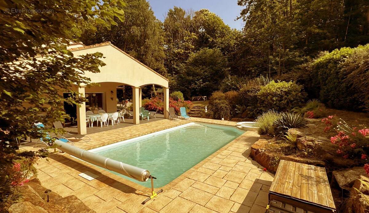 Maison à SAINTE-PAZANNE