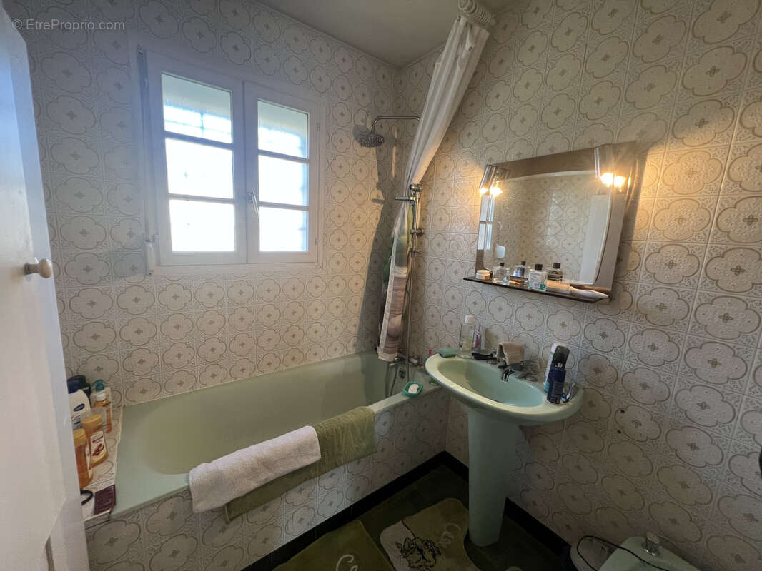 Maison dans un quartier pavillionaire - photo 7