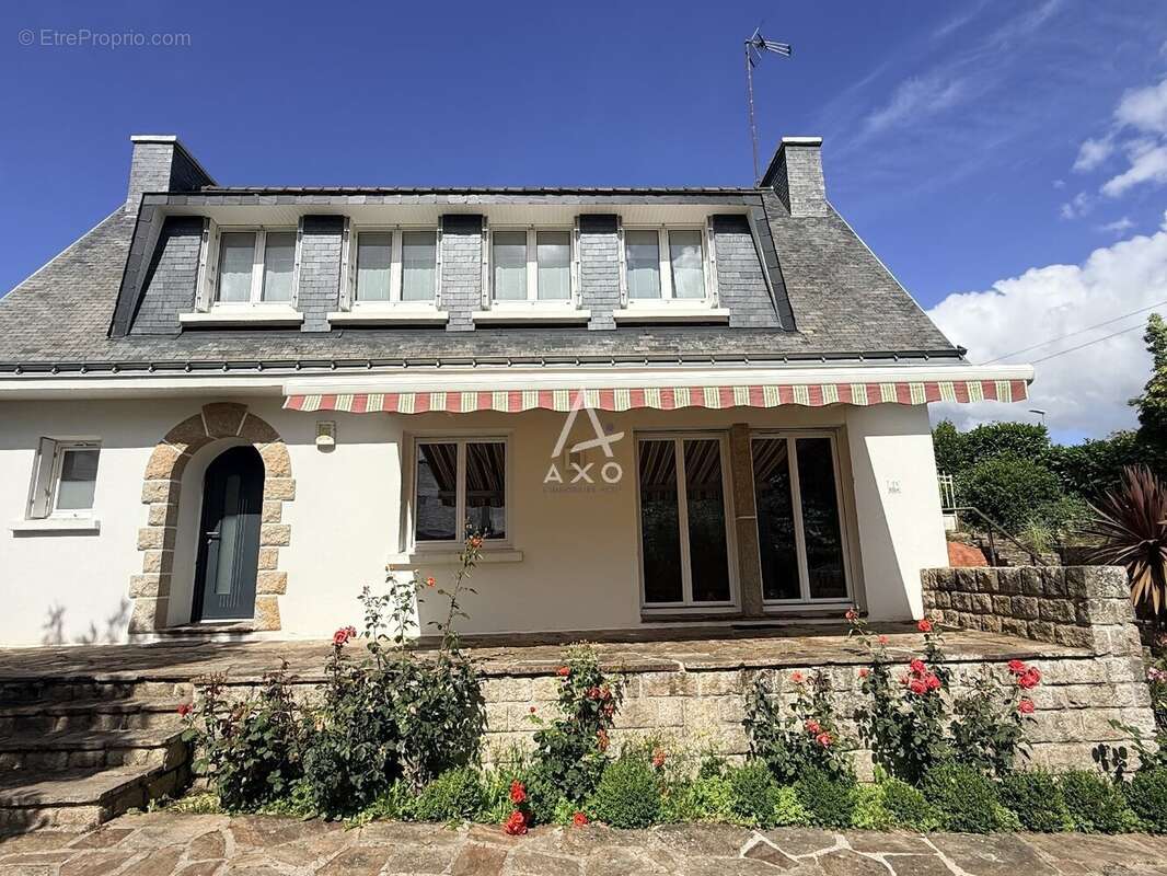 Maison à QUIMPERLE