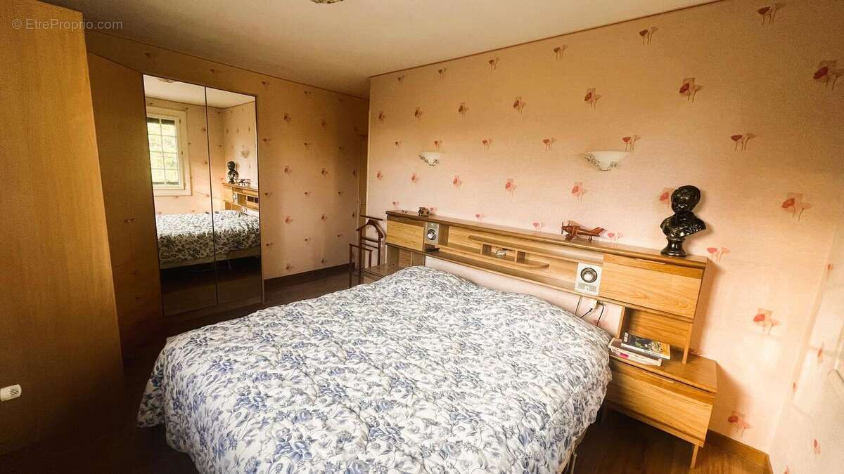 Photo 9 - Maison à DARDILLY