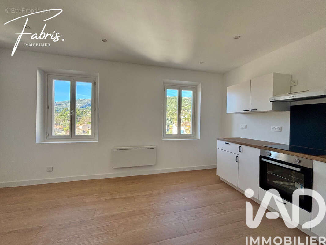 Photo 3 - Appartement à ROQUEVAIRE