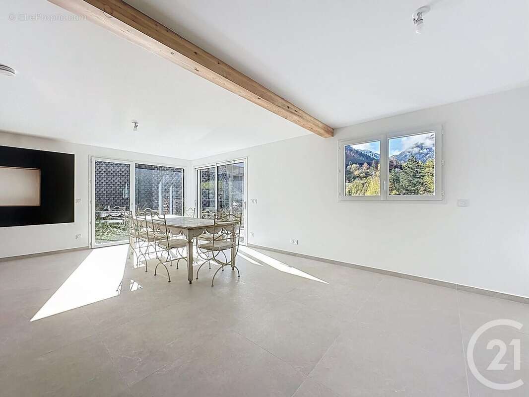 Maison à SAINT-JEAN-D&#039;AULPS