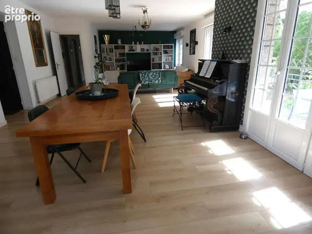 Maison Saint Thuriau 11 pièce(s) 230 m2 - photo 2