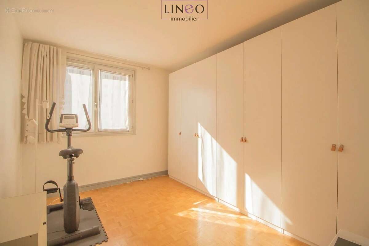 Appartement à CHOISY-LE-ROI