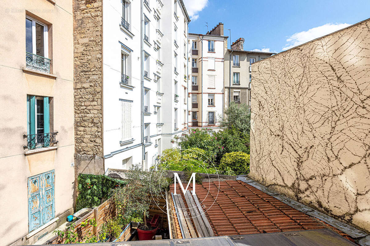Maison à MONTROUGE