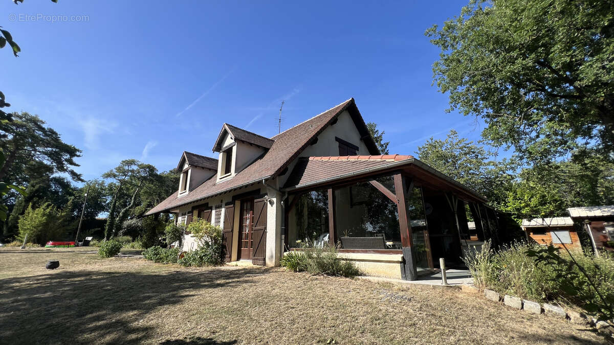 Maison à MILLY-LA-FORET