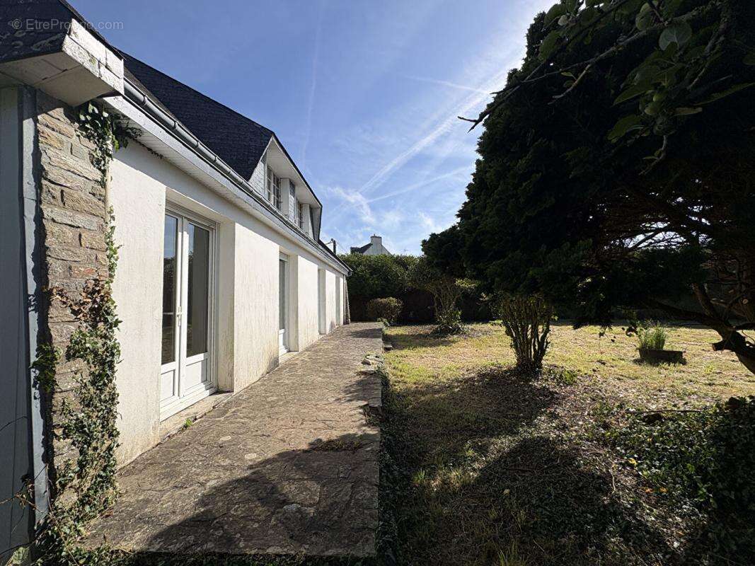 A vendre RIEC SUR BELON (29340) Maison 10 pièces 7 chambres 183 m2 - photo 17