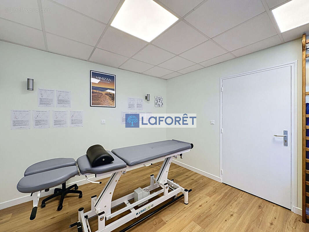 Local commercial Saint Dizier 93.06 m2 - photo 5