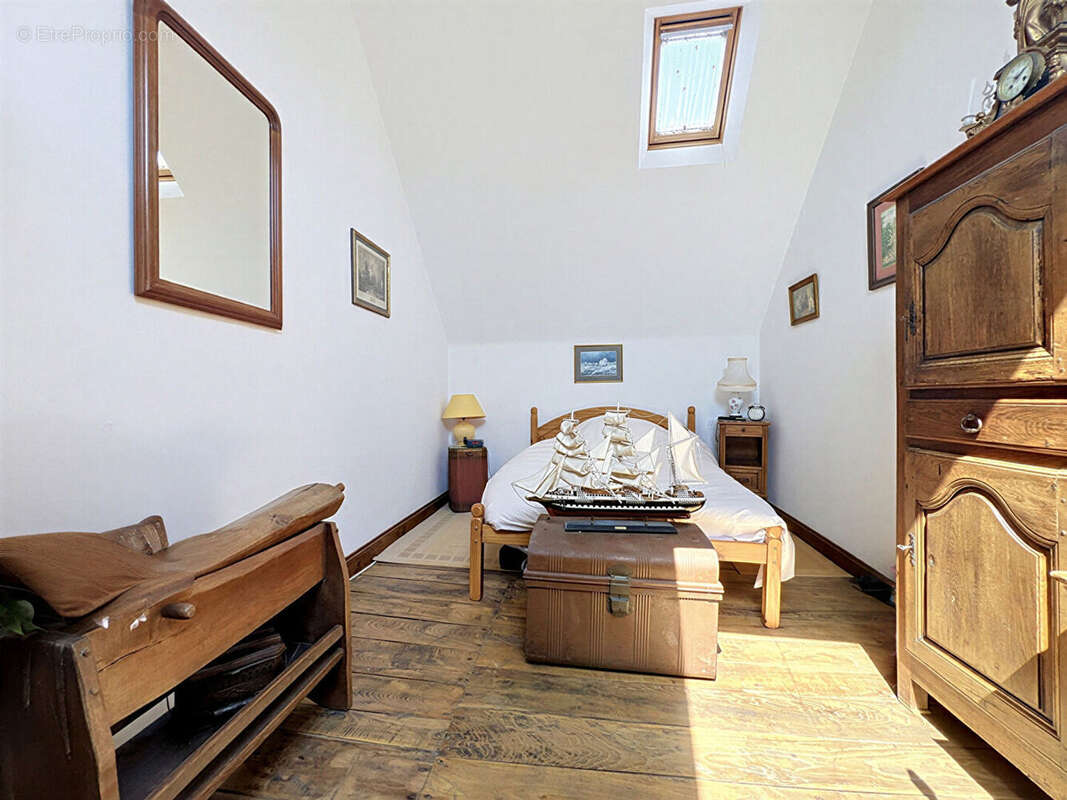 Maison en pierre rénovée, jardin clos et vie de plain-pied à Roz-sur-Couesnon Baie du Mt St Michel - photo 15