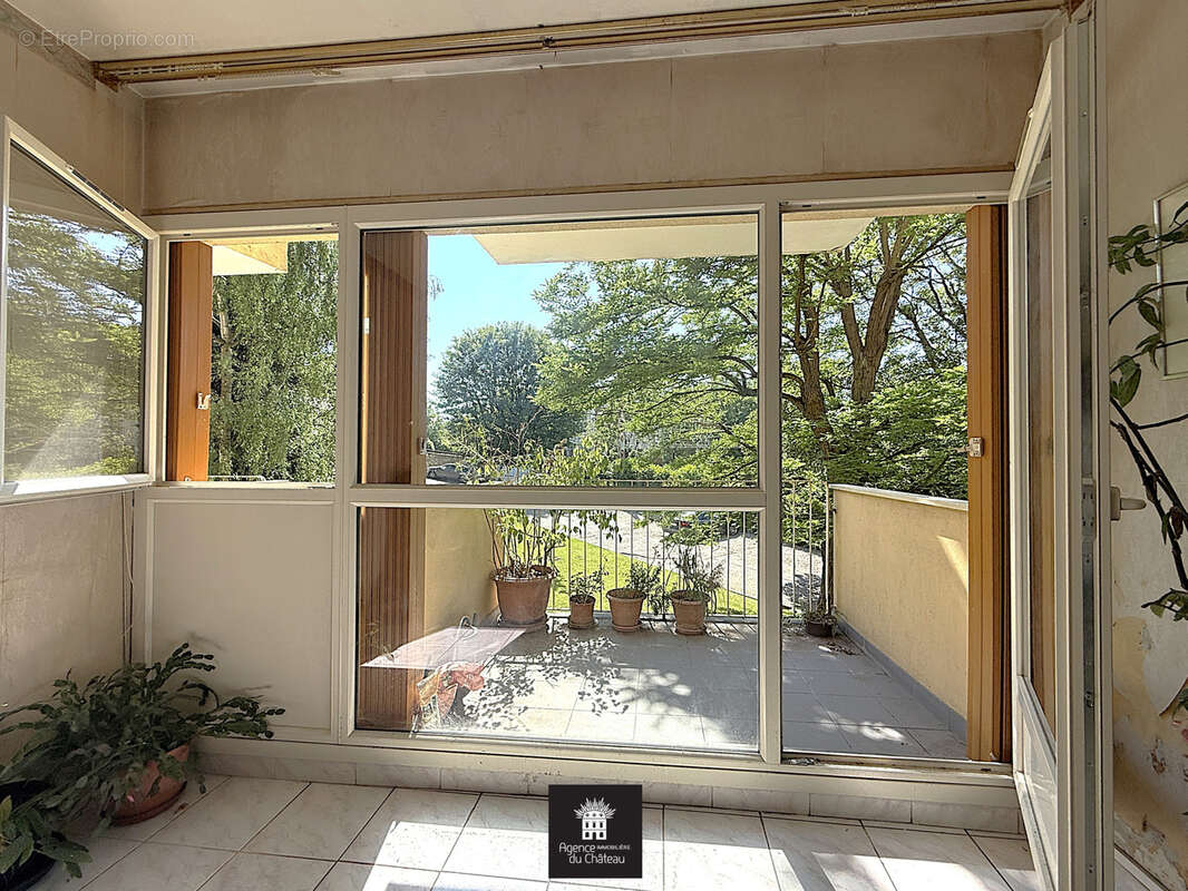 Appartement à CHAVILLE