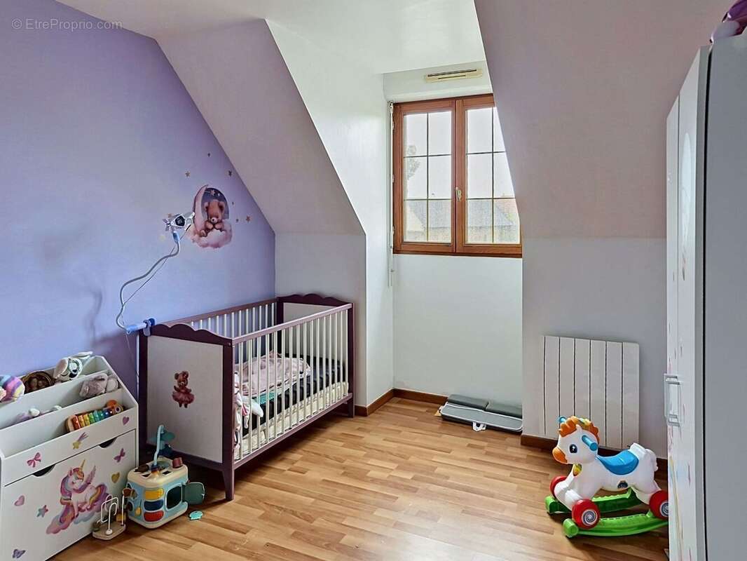 Maison 104 m² à Les Thilliers-En-Vexin  - photo 4