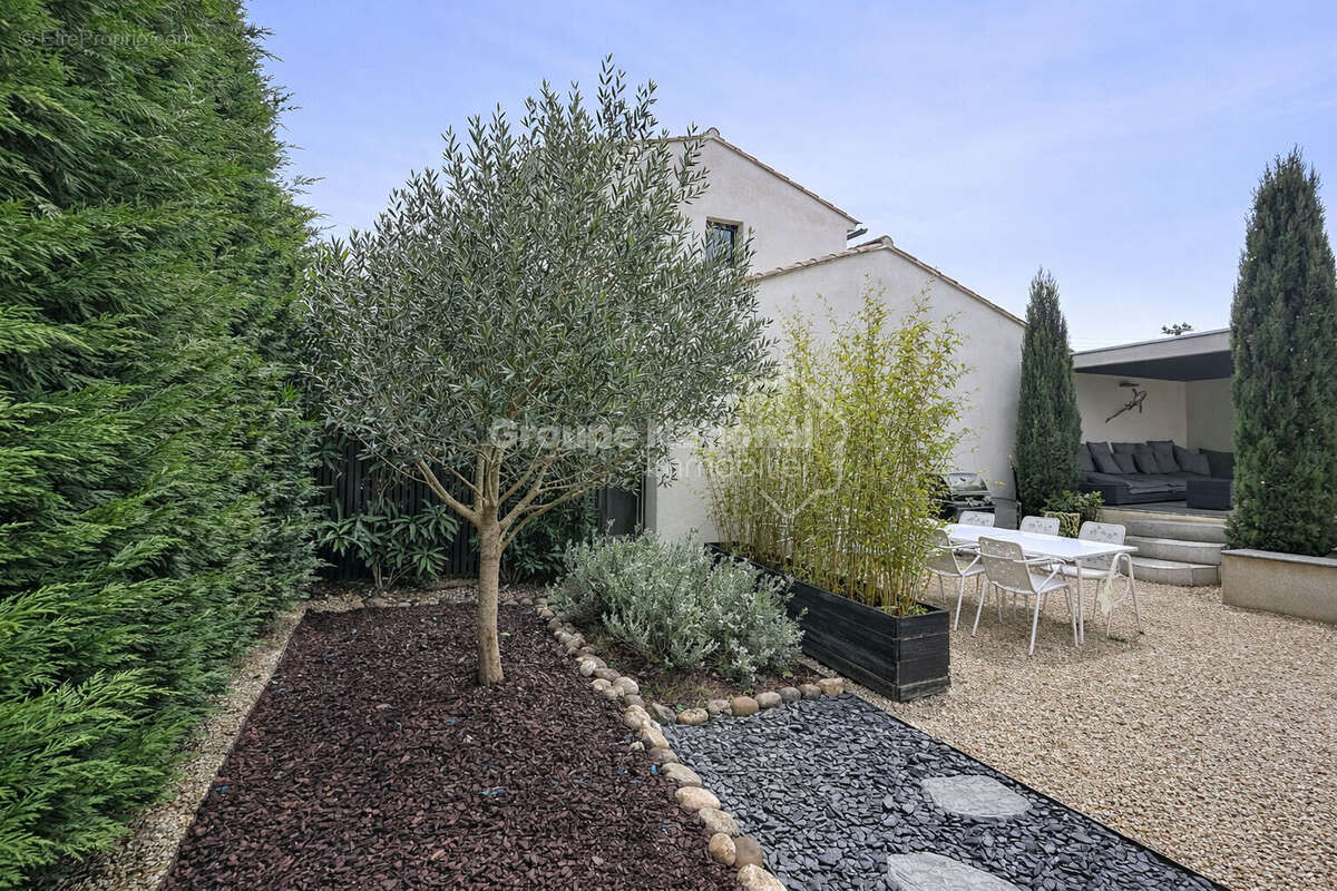 Maison à CHATEAUNEUF-DU-PAPE