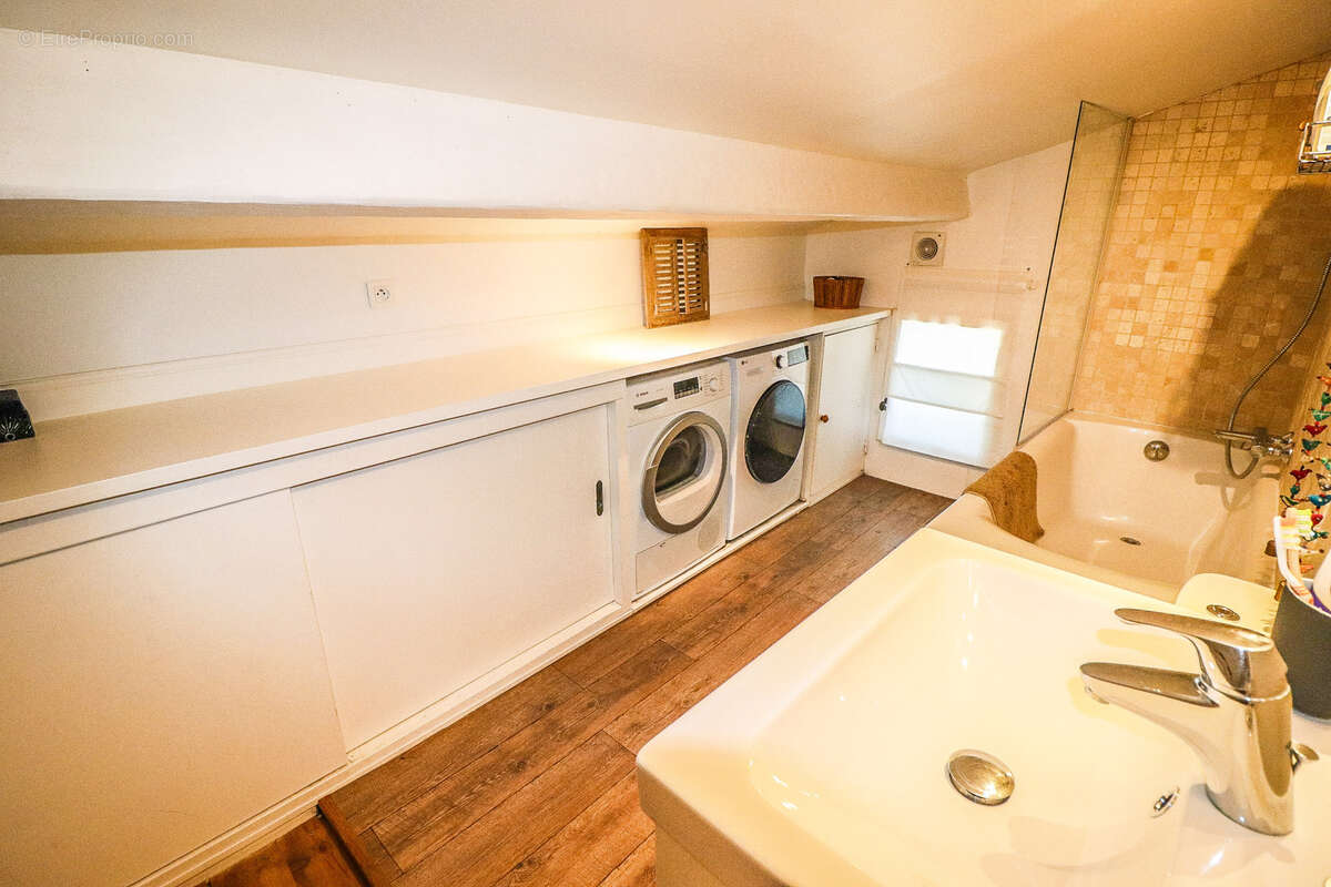 Maison à DRAGUIGNAN