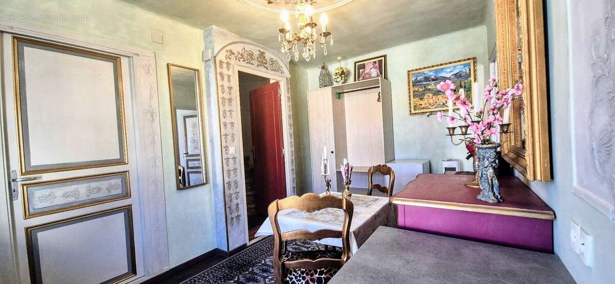 Maison de Village d'Exception avec gîtes - photo 11