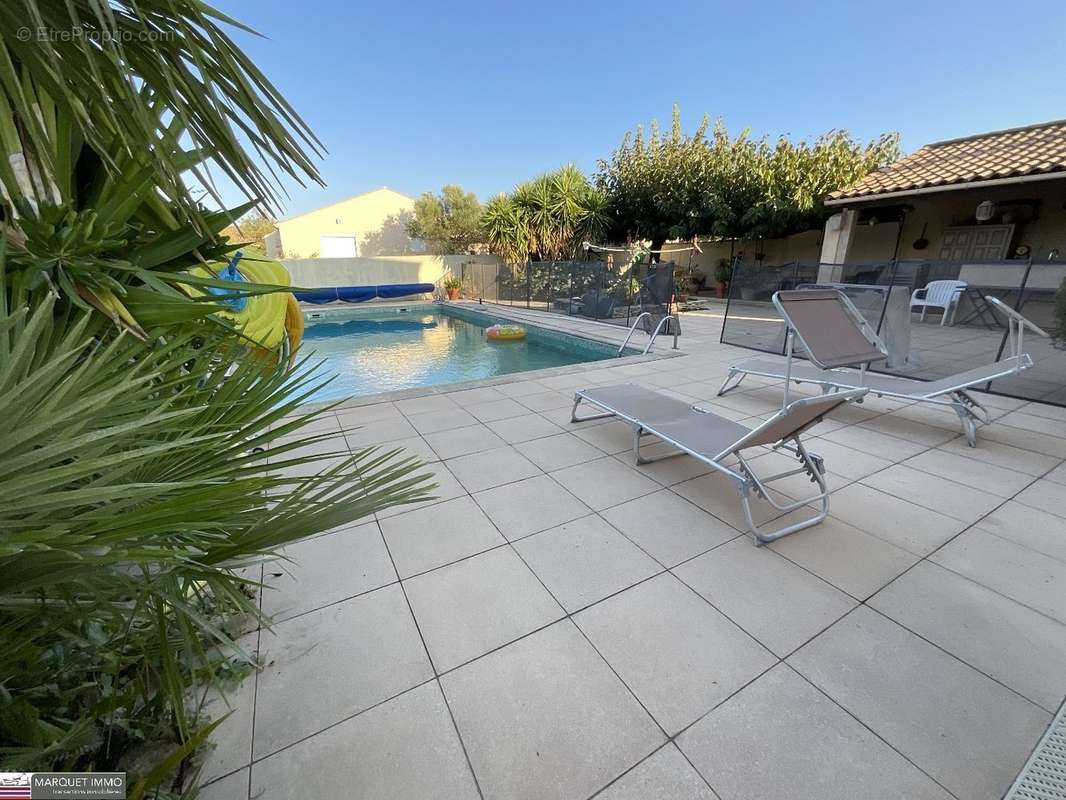 Maison à COLOMBIERS