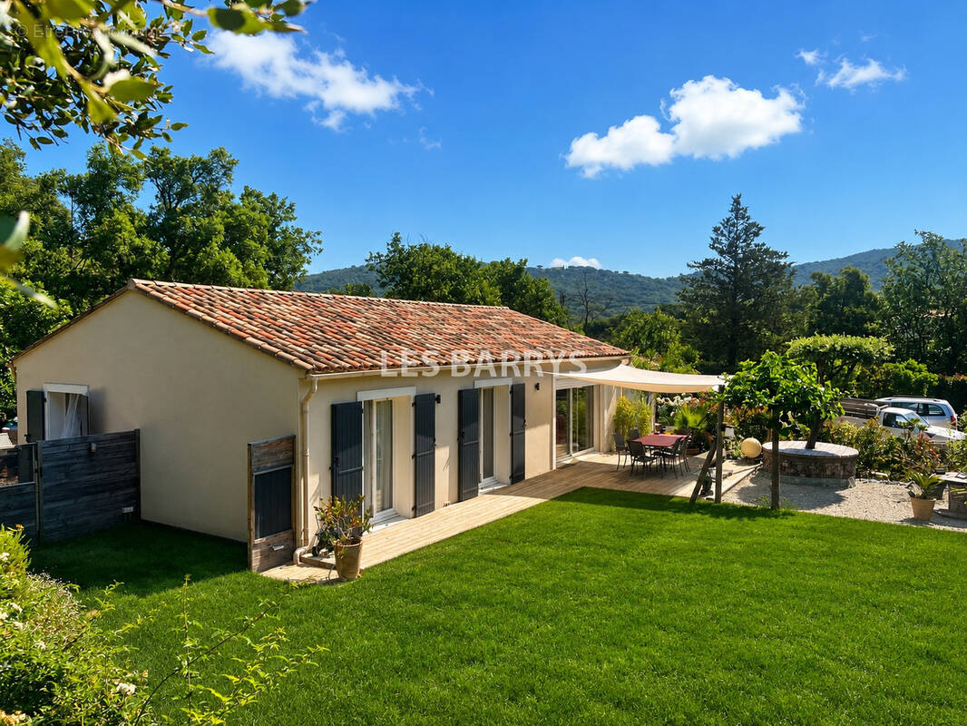 Maison à GASSIN