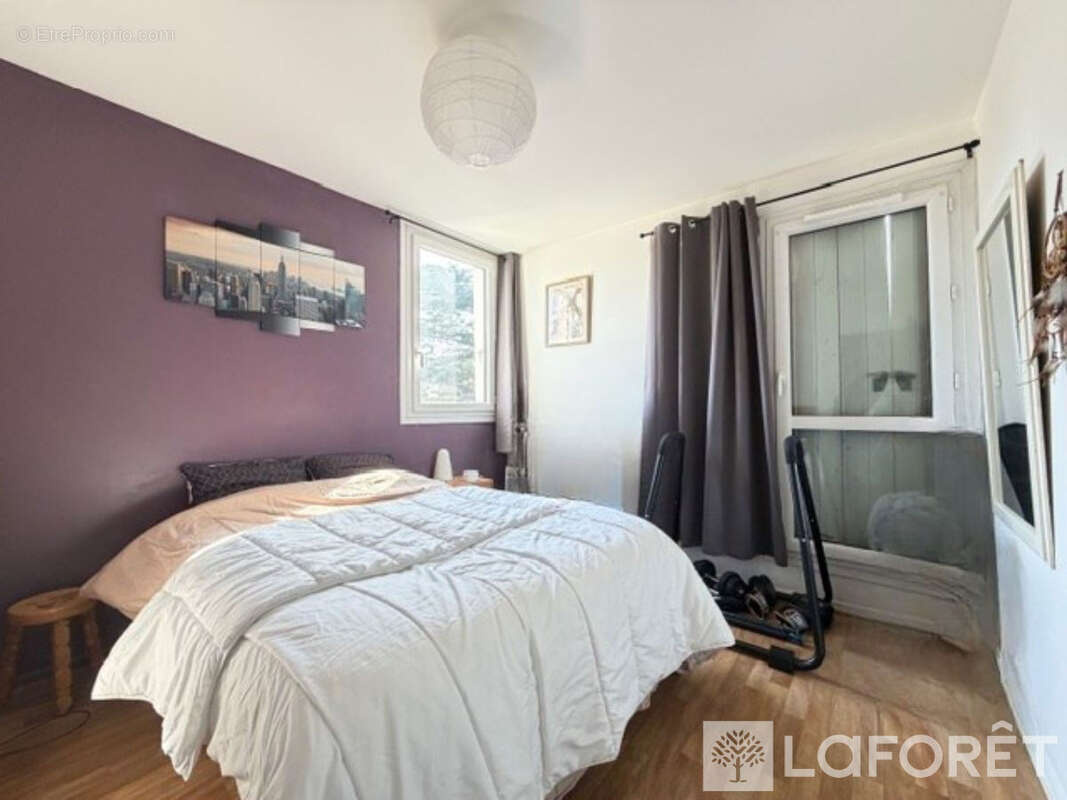 Appartement à OULLINS