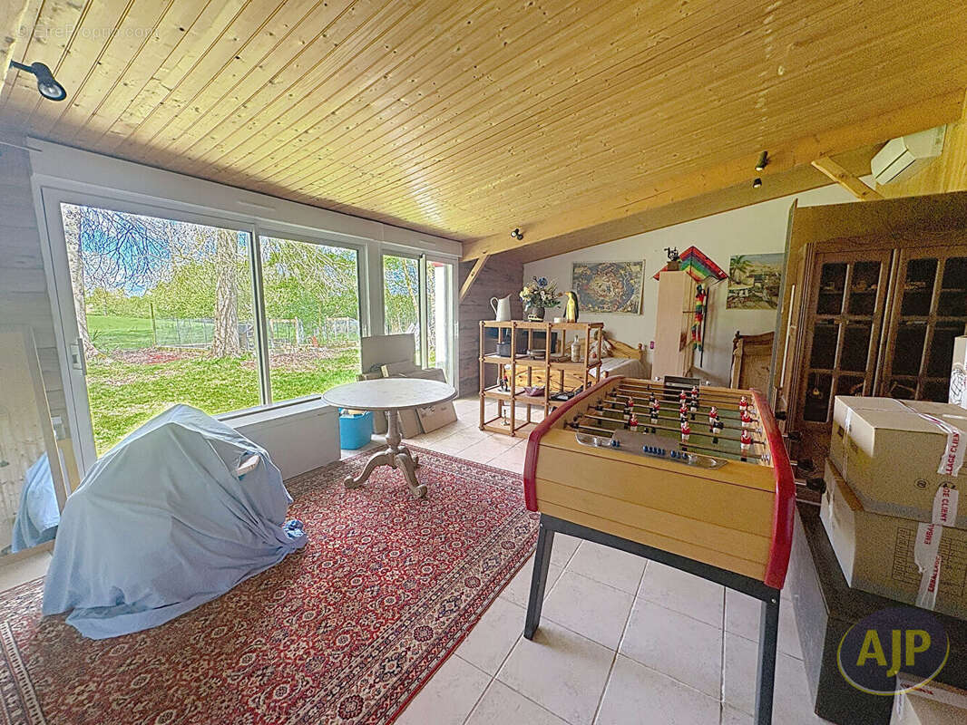 Maison à BOIS-DE-CENE