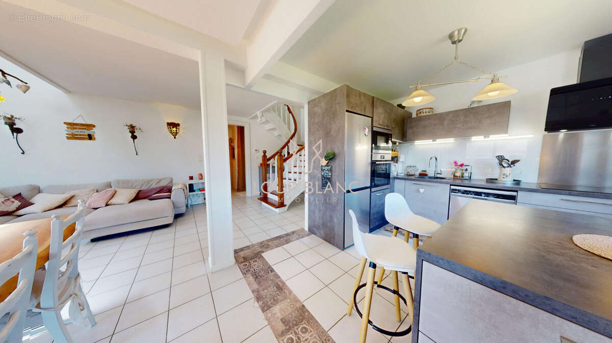 Appartement à SELONCOURT