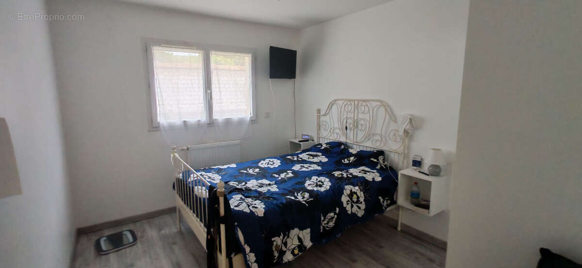 Maison  de plain  pied 86  m2  sur  434  m²  de terrain - photo 7