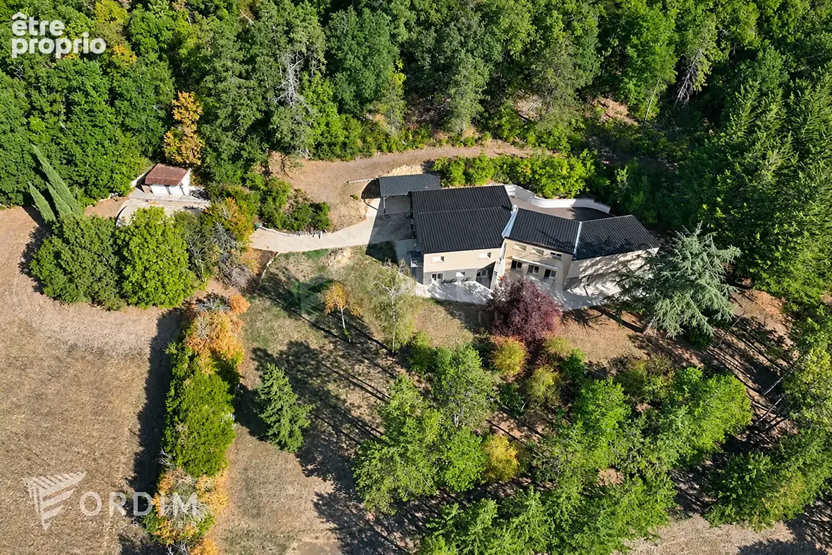 Maison d'architecte au coeur d'un parc arboré de 3 hectares - photo 7