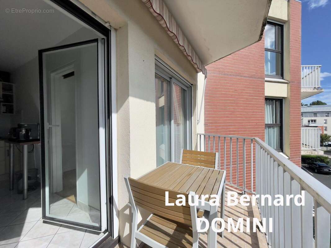 Appartement à VERNEUIL-SUR-SEINE