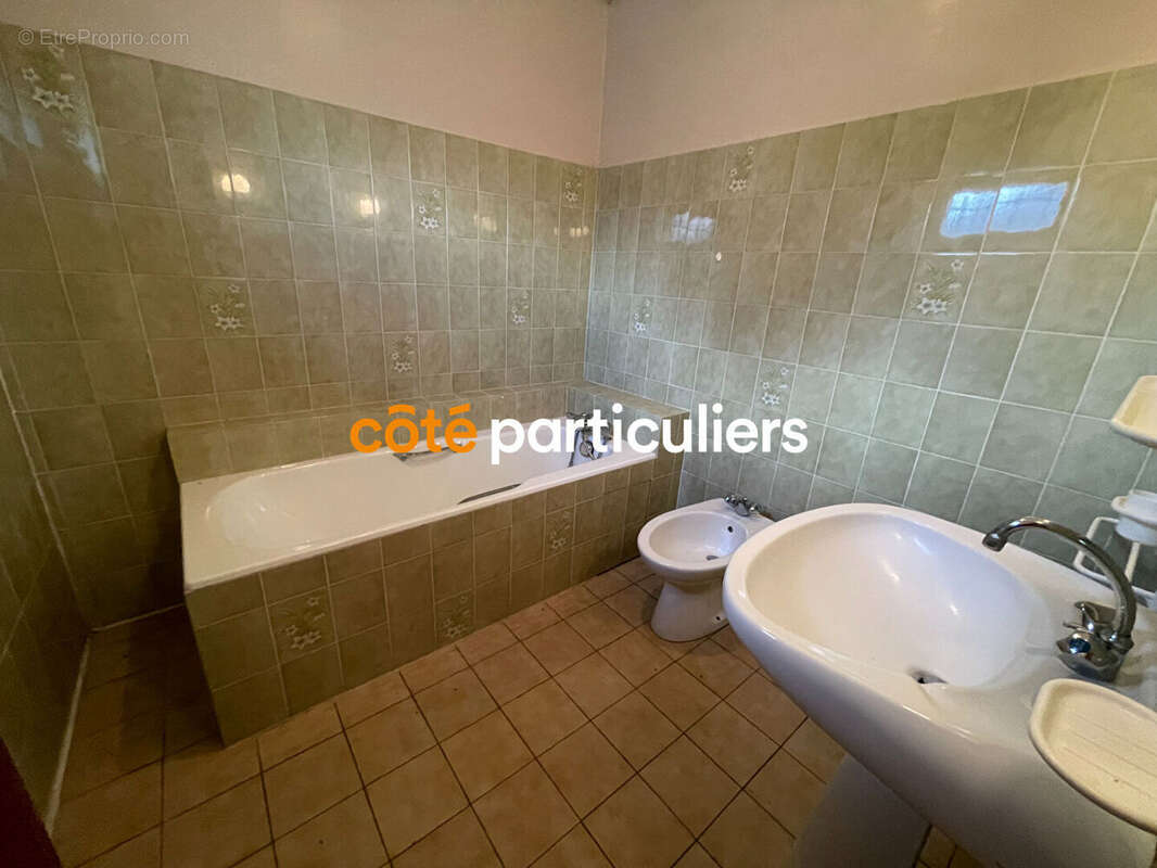 Maison à SAINT-BAUDEL