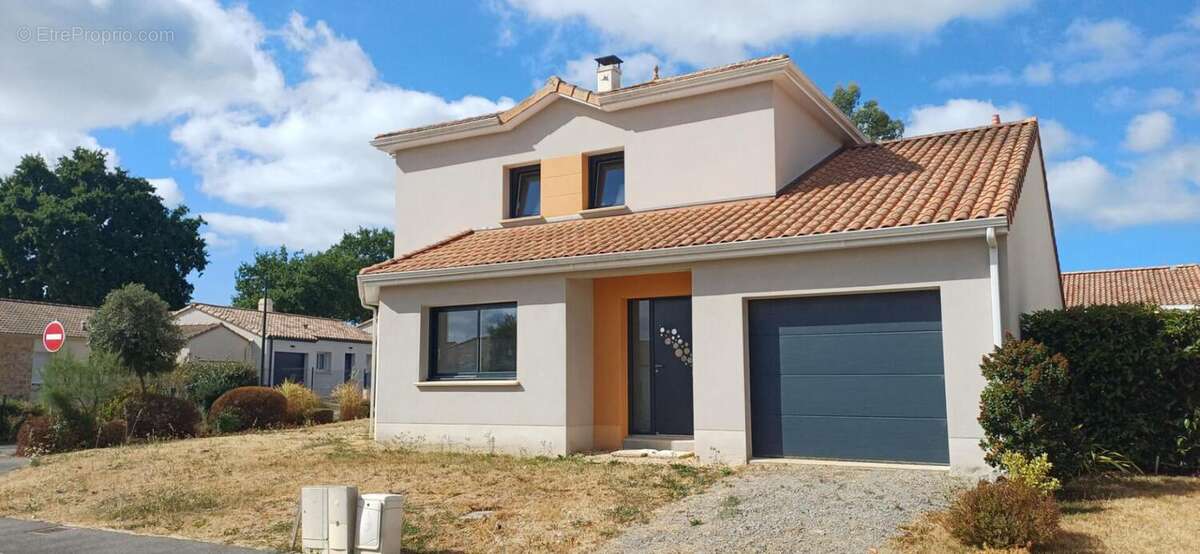 Maison NEUVE Pornic 6 pièce(s) 156 m2 - photo 2
