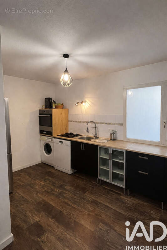 Photo 3 - Appartement à LAMBESC