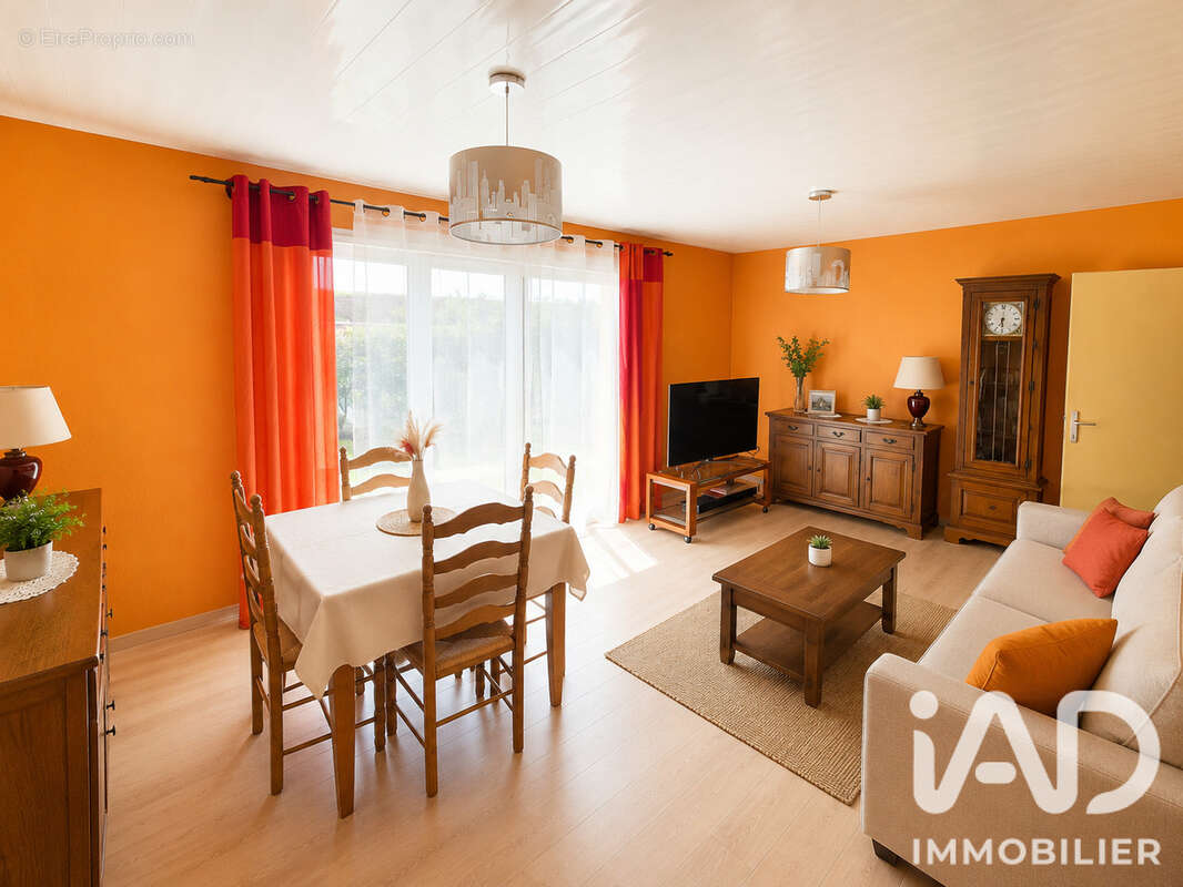 Photo 2 - Maison à BREUILLET