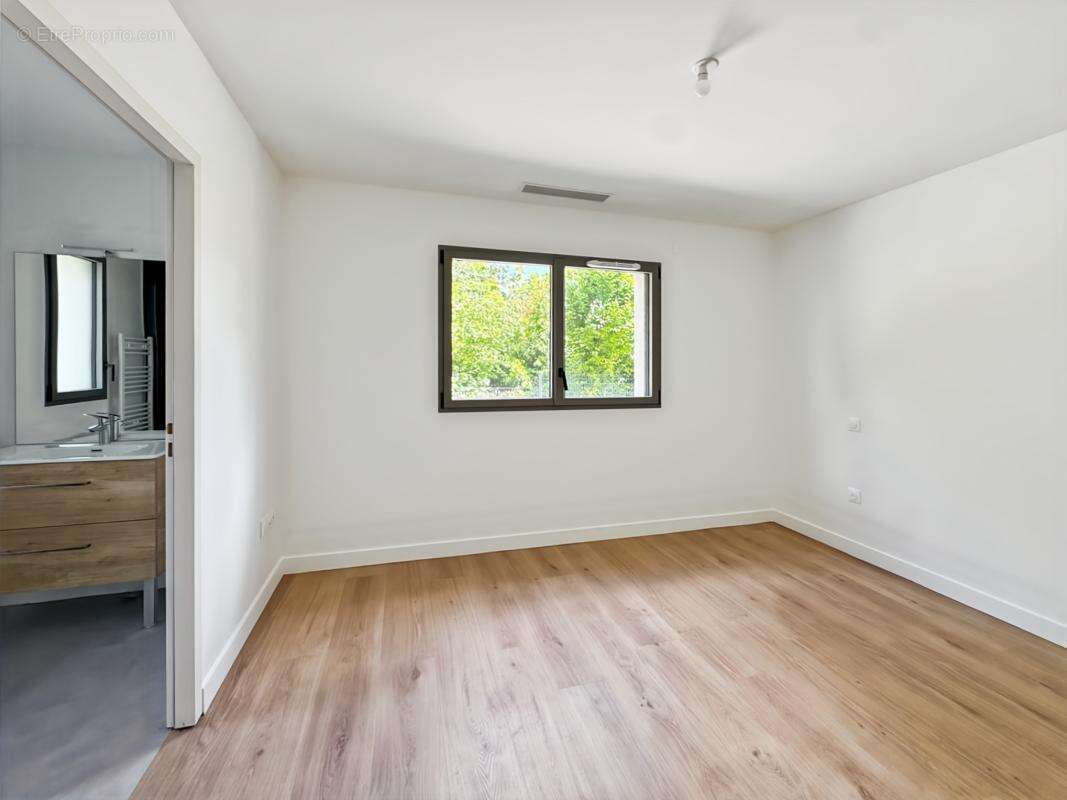 Maison à ARTIGUES-PRES-BORDEAUX