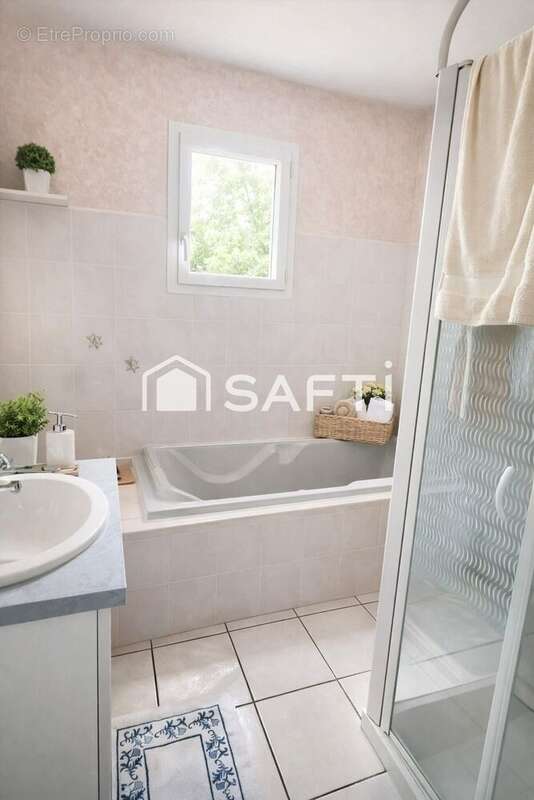 Photo 7 - Maison à L'ISLE-SUR-LA-SORGUE