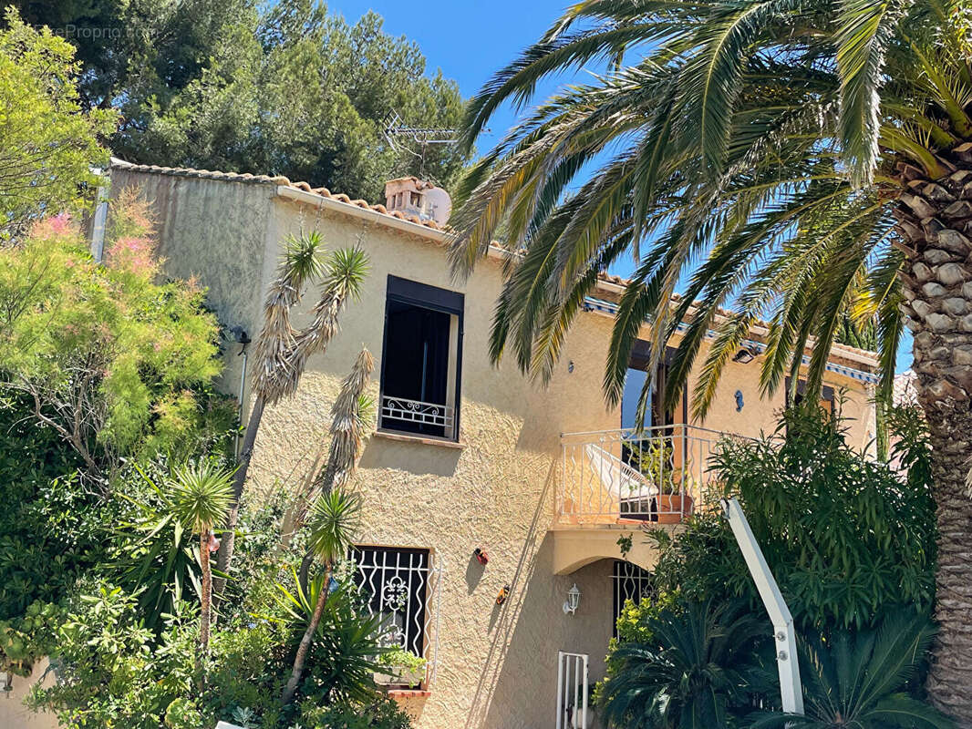 Maison à SAINT-MANDRIER-SUR-MER