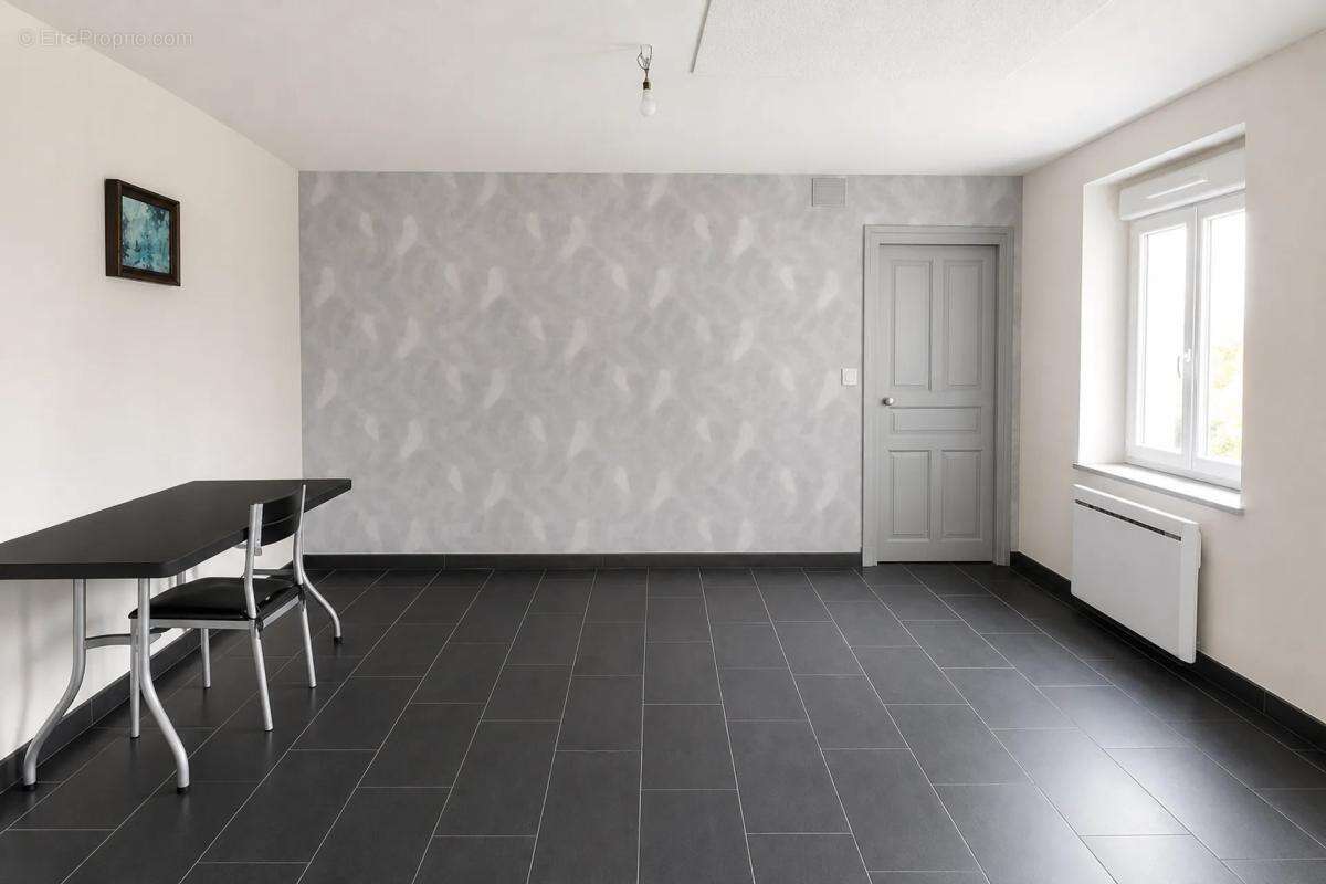 Maison à SELOMMES