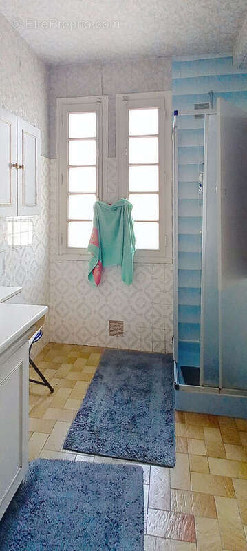 Chateaubriant : proche centre : maison 166m² - 5 chb + 1 bureau - photo 12